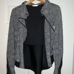 Lululemon Jacket with removable hood size 4